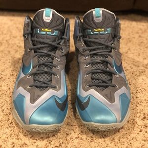 LeBron 11 gamma blue